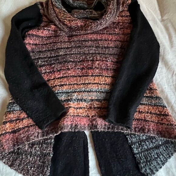 Ombré unique knit Women's Sweater - Picture 9 of 9